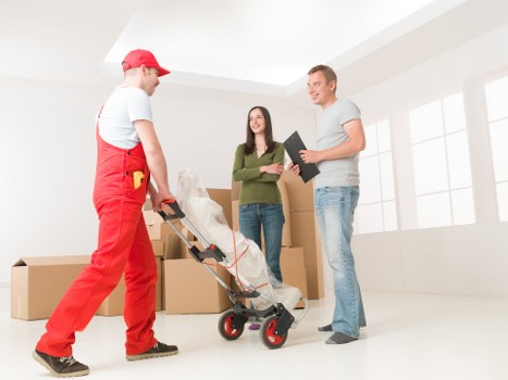 Secure storage unit for removals in Acton